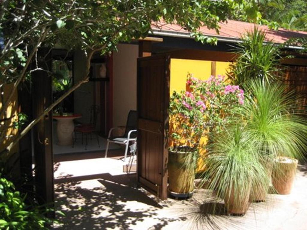 Pink Flamingo Resort Port Douglas Exterior photo