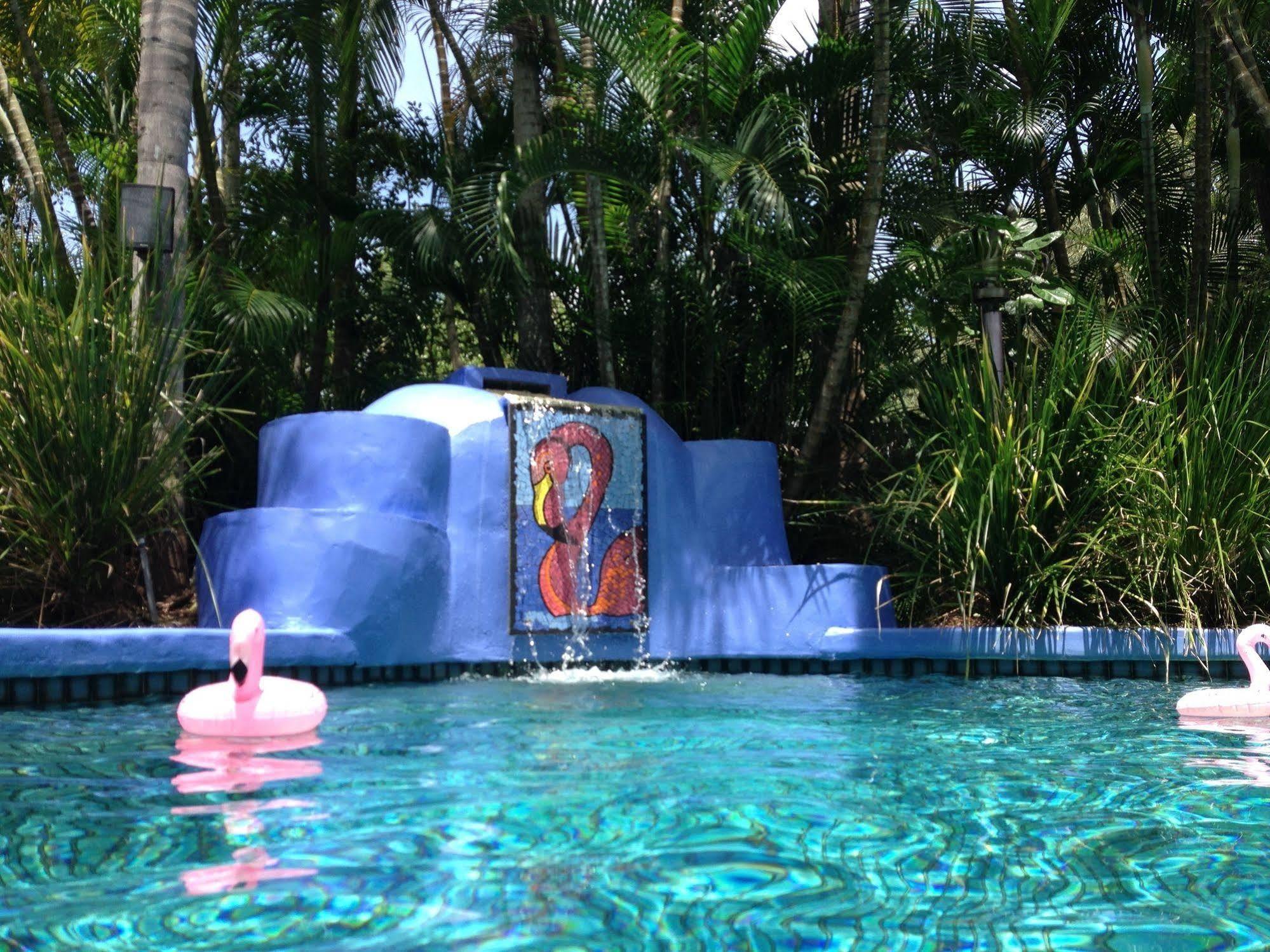 Pink Flamingo Resort Port Douglas Exterior photo